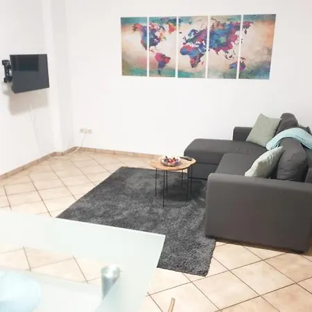 Lägenhet Voll Ausgestattete Mit 3 Schlafzimmern In