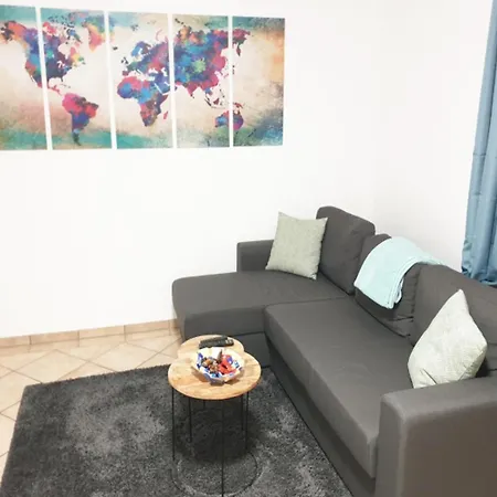Lägenhet Voll Ausgestattete Mit 3 Schlafzimmern In
