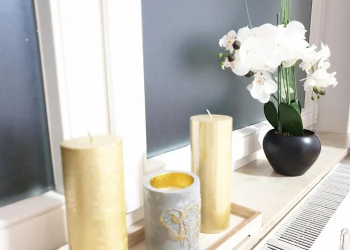 Voll Ausgestattete Mit 3 Schlafzimmern In 아파트 *